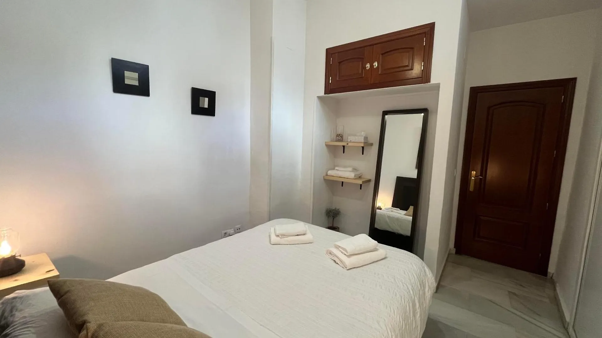 Apartment Apartamento La Palma En Casco Historico Cordoba Spain
